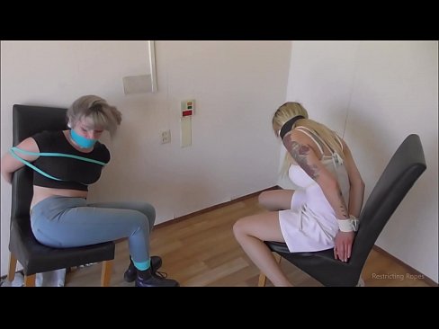 ❤️ Bağımlı / bağlı ve ağzı tıkalı / sıkıntı içinde küçük hanım ☑ Anal video bizde ❌❤