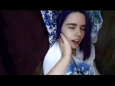 ❤️ Dolapta ablamı buldum ve boşalmasına yardım etti ☑ Anal video bizde ❌❤